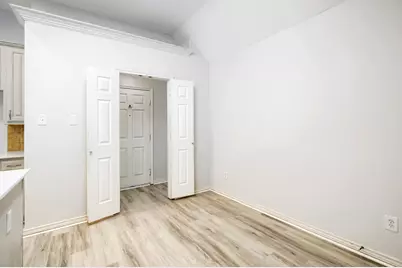 8622 Forest Glen Drive, Irving, TX 75063 - Photo 5