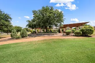 8121 Rock Elm Rd, Fort Worth, TX 76131 - Photo 31