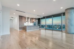 3130 N Harwood St, Dallas, TX 75201 - Photo 3