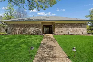 16239 Shadybank Dr, Dallas, TX 75248 - Photo 7