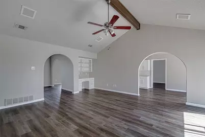 4801 Winesanker Way, Fort Worth, TX 76133 - Photo 9