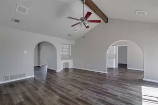 4801 Winesanker Way, Fort Worth, TX 76133 - Photo 9