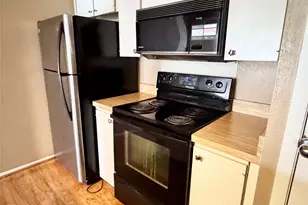 4859 Cedar Springs Rd, Dallas, TX 75219 - Photo 7