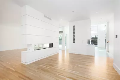 6446 Prestonshire Lane, Dallas, TX 75225 - Photo 9