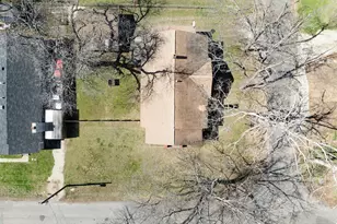 200 Dewitt St, Collinsville, TX 76233 - Photo 29