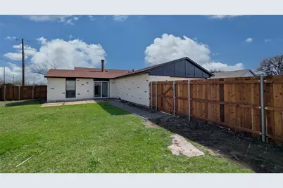 1921 Edna Smith Drive, Garland, TX 75040 - Photo 27