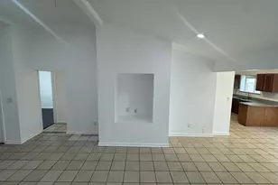 301 Spanish Moss Dr, Arlington, TX 76018 - Photo 5