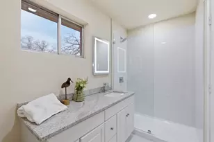 829 Joanna Dr, Hurst, TX 76053 - Photo 23