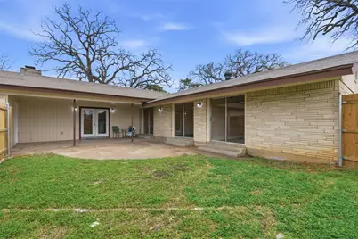 829 Joanna Drive, Hurst, TX 76053 - Photo 29