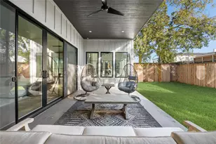 4426 Bonham St, Dallas, TX 75229 - Photo 21