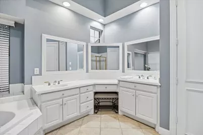 207 Mallard Lakes Drive, McKinney, TX 75072 - Photo 19