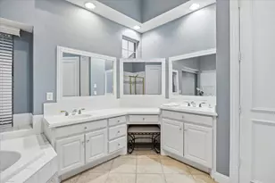 207 Mallard Lakes Dr, McKinney, TX 75072 - Photo 19