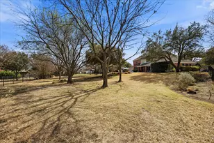 207 Mallard Lakes Dr, McKinney, TX 75072 - Photo 33