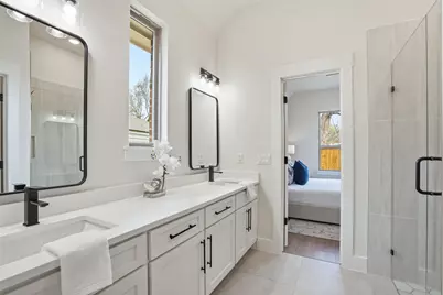 2315 Colony Court, Dallas, TX 75235 - Photo 17