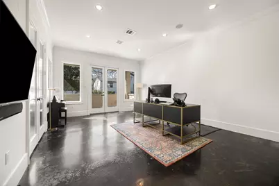 6713 Lake Circle Drive, Dallas, TX 75214 - Photo 11