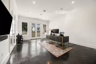 6713 Lake Cir Dr, Dallas, TX 75214 - Photo 11