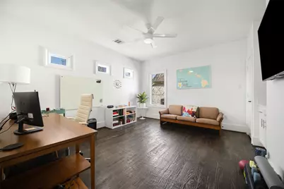 6713 Lake Circle Drive, Dallas, TX 75214 - Photo 17