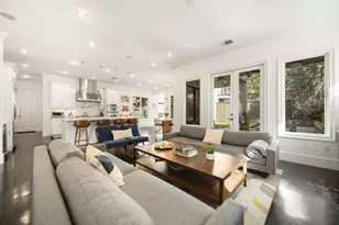 6713 Lake Cir Dr, Dallas, TX 75214 - Photo 9