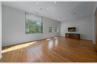 4001 Bowser Avenue #B, Dallas, TX 75219 - Photo 9