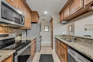 2101 High Bluff Dr, Garland, TX 75041 - Photo 11