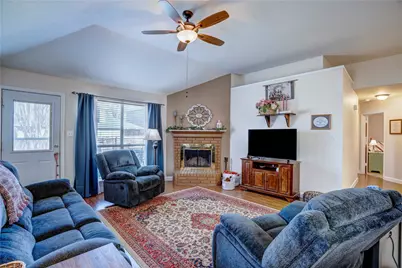 8729 Lake Meadows Lane, Fort Worth, TX 76053 - Photo 13