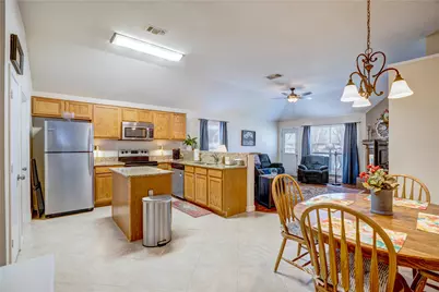 8729 Lake Meadows Lane, Fort Worth, TX 76053 - Photo 7