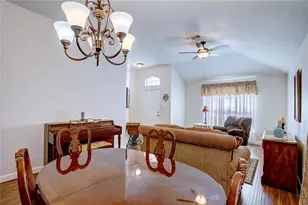 8729 Lake Meadows Ln, Fort Worth, TX 76053 - Photo 5