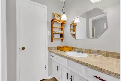 121 Falcon Lane, Hillsboro, TX 76645 - Photo 13