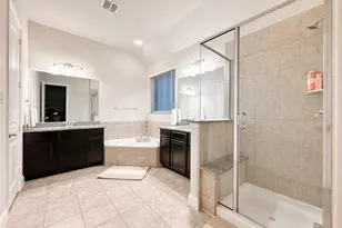 1236 Ponca St, Carrollton, TX 75010 - Photo 9