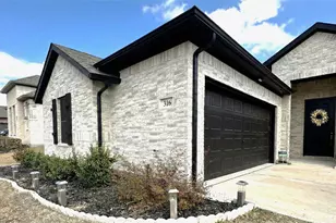 316 Creighton Ave, Red Oak, TX 75154 - Photo 1