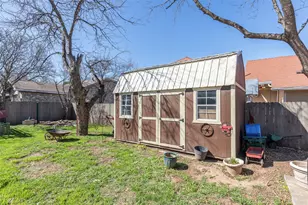 2433 S 11th St, Abilene, TX 79605 - Photo 27