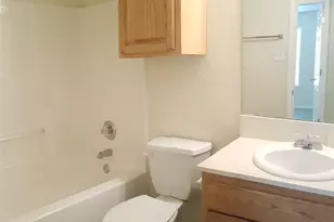 309 S Blue Jay Ct, Weatherford, TX 76088 - Photo 11