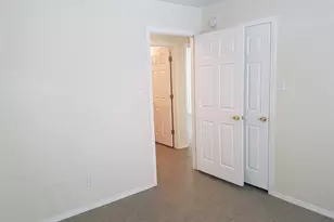 309 S Blue Jay Ct, Weatherford, TX 76088 - Photo 9