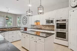 6000 Windridge Ln, Flower Mound, TX 75028 - Photo 17