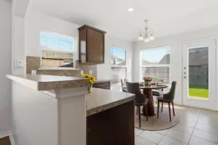 1116 Lake Hollow Dr, Little Elm, TX 75068 - Photo 7