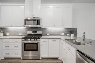 537 Parkside Dr, Argyle, TX 76226 - Photo 5