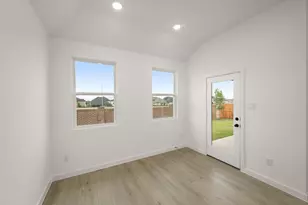 716 Tyronza Dr, Justin, TX 76247 - Photo 19