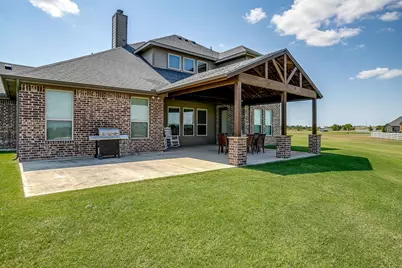 105 Legacy Downs Drive, Fort Worth, TX 76126 - Photo 5