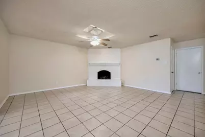 821 Timberoaks Drive, Azle, TX 76020 - Photo 3