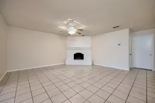 821 Timberoaks Dr, Azle, TX 76020 - Photo 3