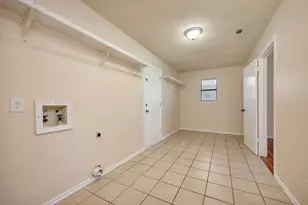 821 Timberoaks Dr, Azle, TX 76020 - Photo 29