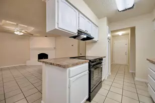 821 Timberoaks Dr, Azle, TX 76020 - Photo 13