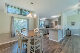 203 Harbor View Ct, Granbury, TX 76048 - Photo 7