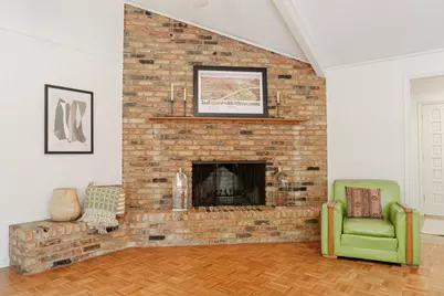 3300 Loma Vista Drive, Waco, TX 76708 - Photo 9