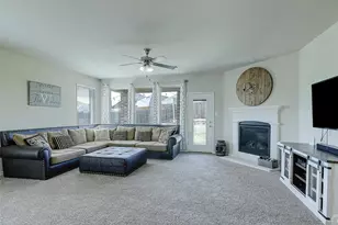 805 Lake Cypress Ln, Little Elm, TX 75068 - Photo 13