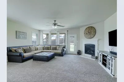 805 Lake Cypress Lane, Little Elm, TX 75068 - Photo 13