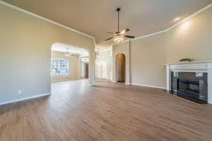 2217 Lorrie Ln, Weatherford, TX 76087 - Photo 7