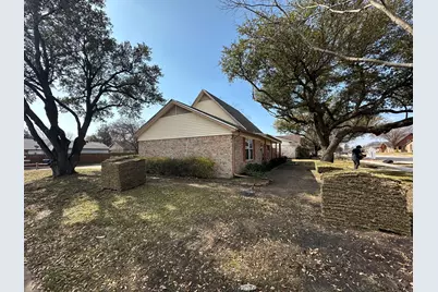 1002 Tahoe Drive, Garland, TX 75043 - Photo 21