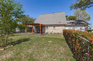 1002 Tahoe Dr, Garland, TX 75043 - Photo 23