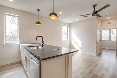 408 Foch Street #303, Fort Worth, TX 76107 - Photo 9